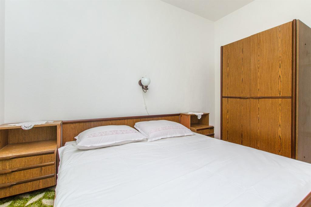 Apartments Jerka Sutivan Extérieur photo